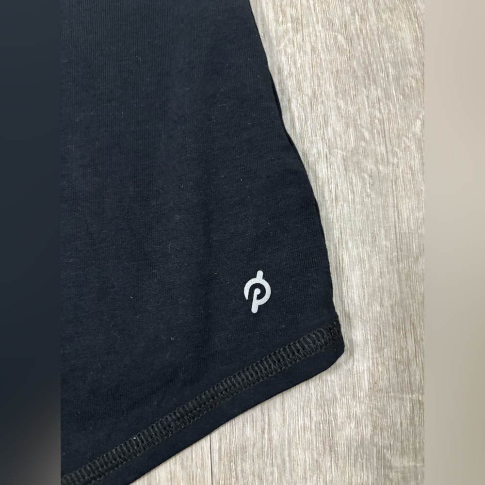 PELOTON Front Logo Black Twist Back Tank NWT Size Small - Picture 5 of 6
